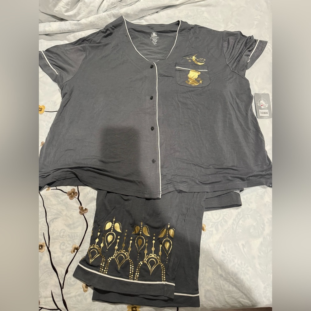 Disney Jasmine NWT Pajamas